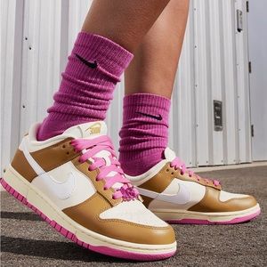 NWT Nike Women’s Dunk Low SE
